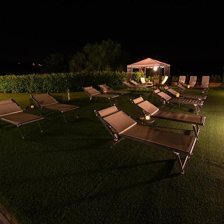 אניירי Agriturismo Il Sasso מראה חיצוני תמונה