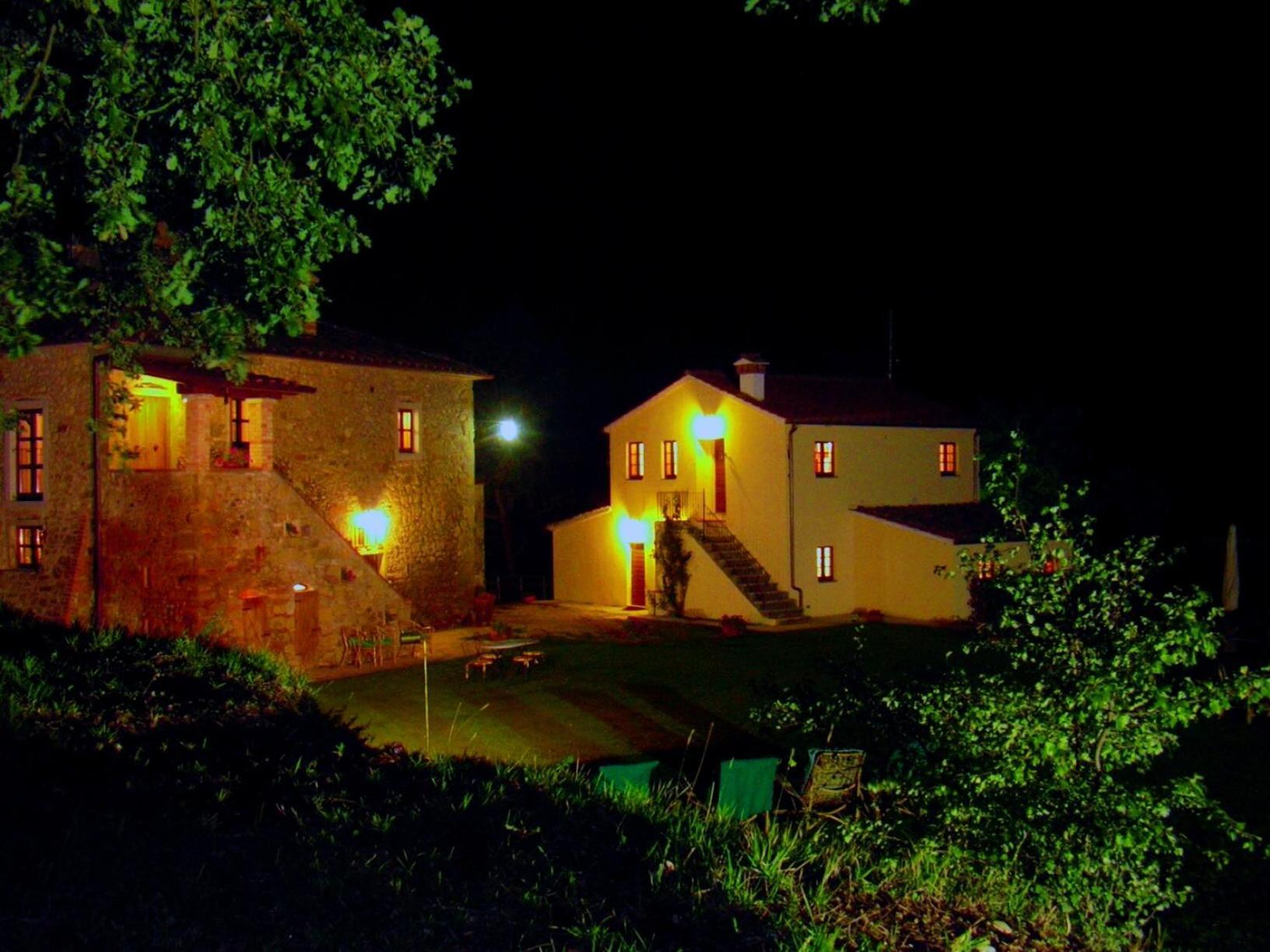 אניירי Agriturismo Il Sasso מראה חיצוני תמונה
