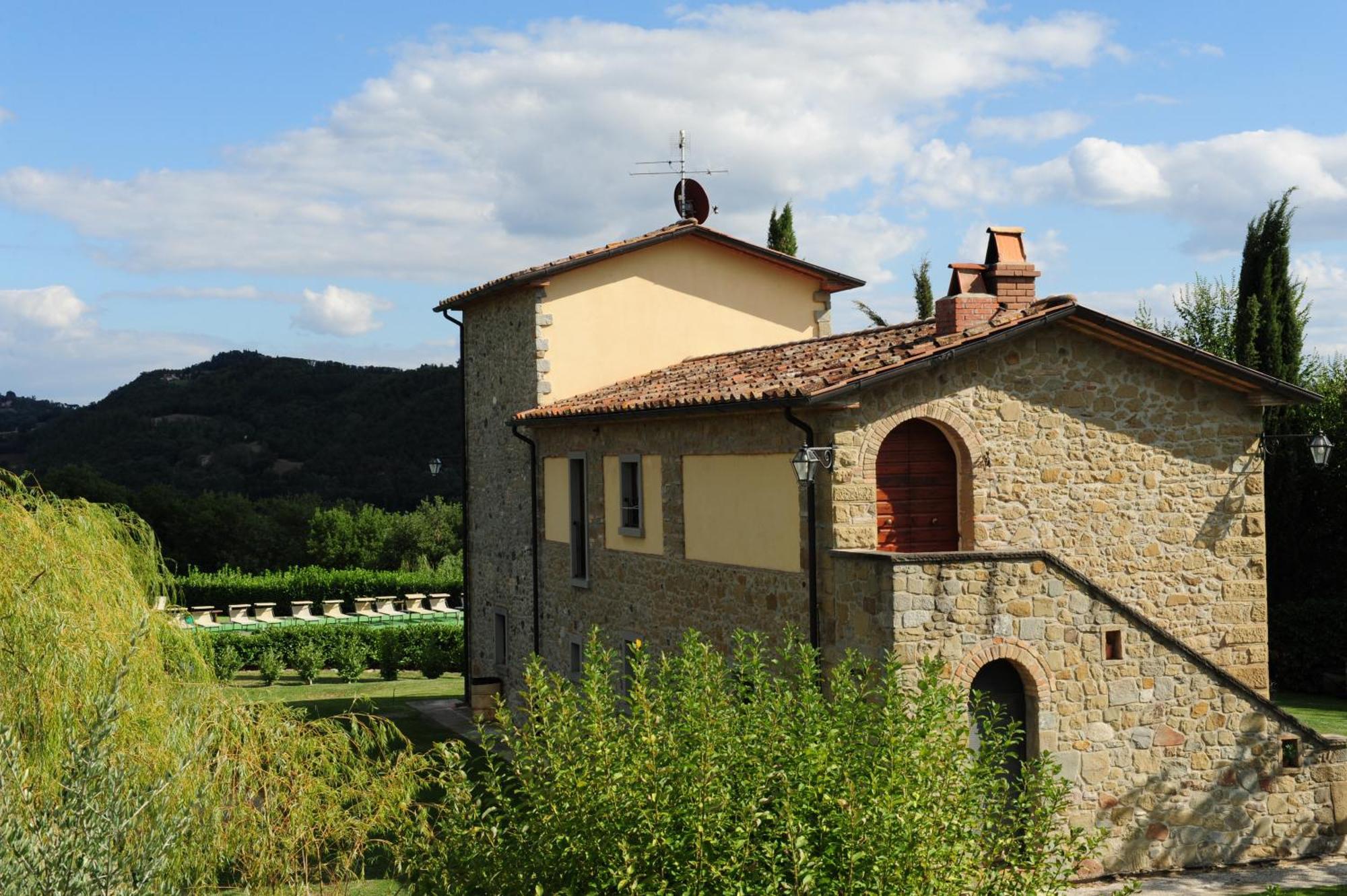 אניירי Agriturismo Il Sasso מראה חיצוני תמונה
