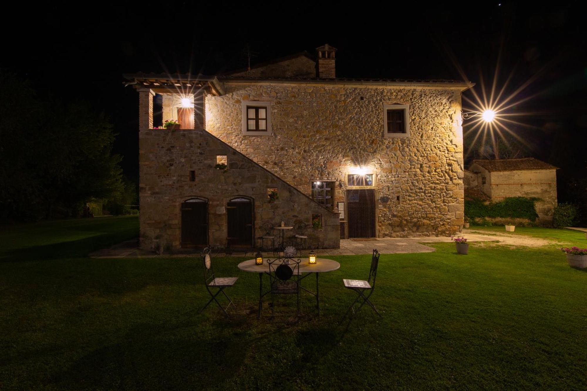 אניירי Agriturismo Il Sasso חדר תמונה