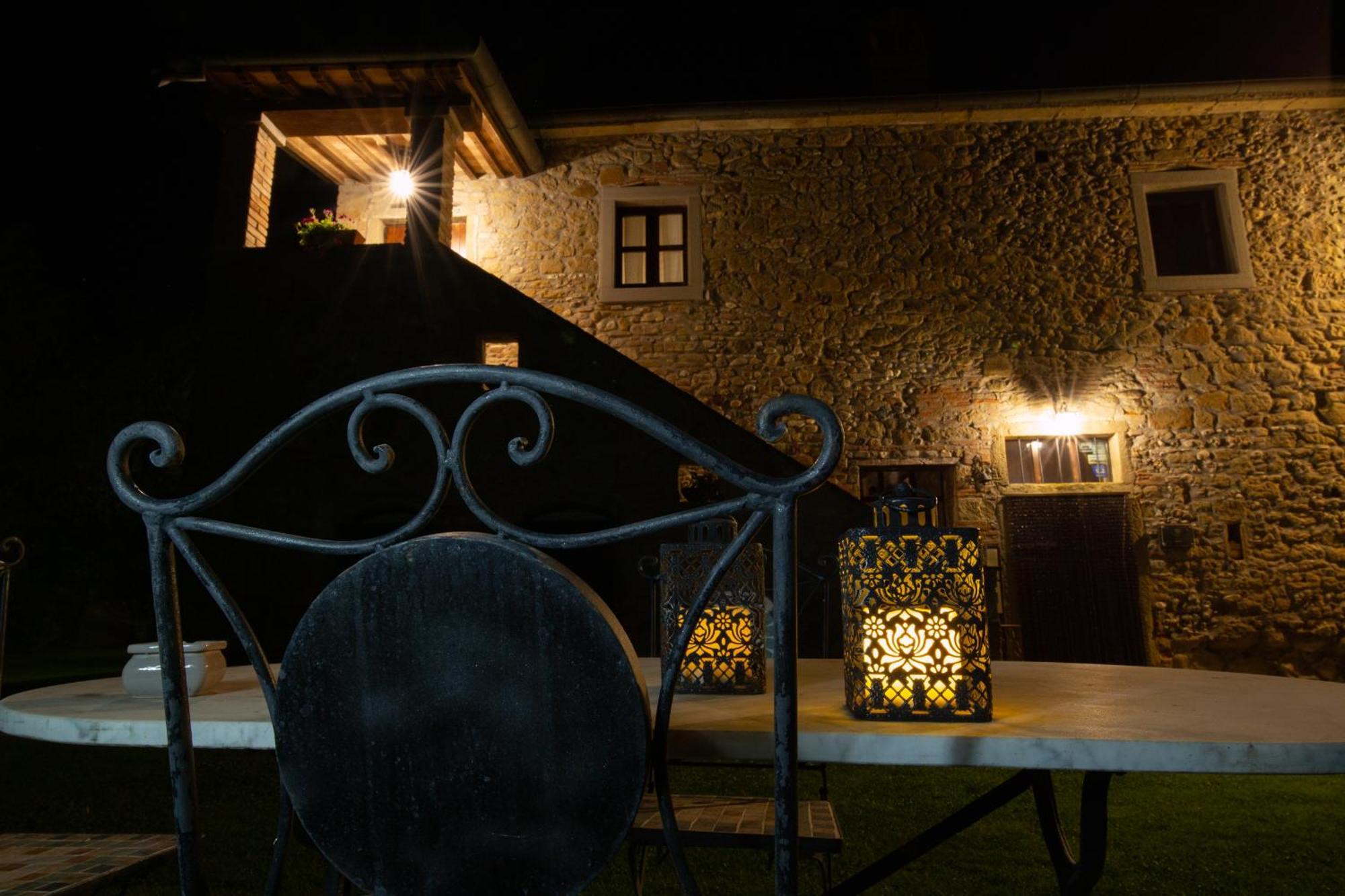 אניירי Agriturismo Il Sasso מראה חיצוני תמונה