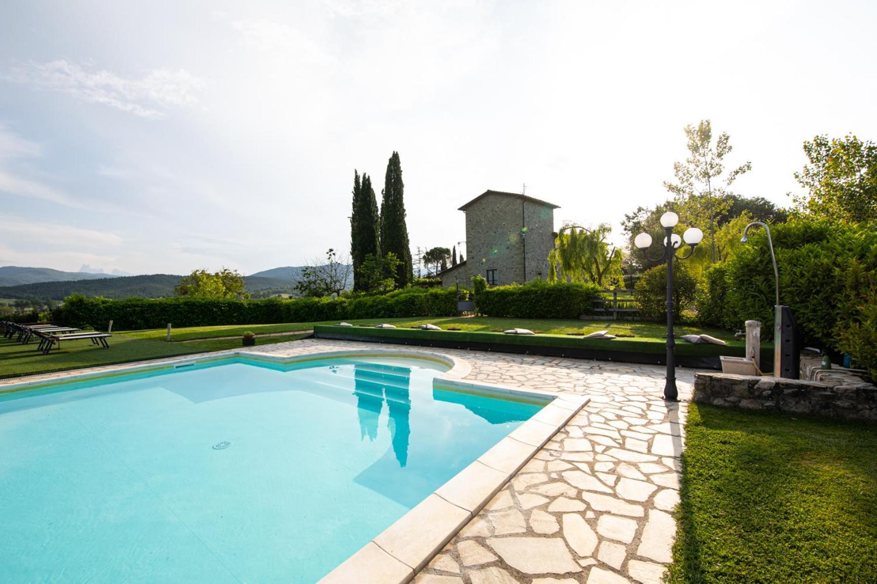 אניירי Agriturismo Il Sasso מראה חיצוני תמונה