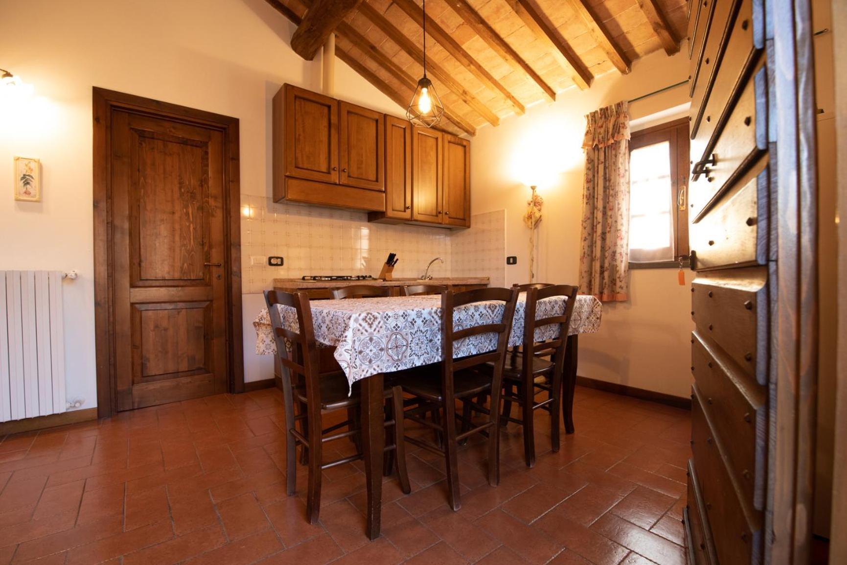 אניירי Agriturismo Il Sasso חדר תמונה