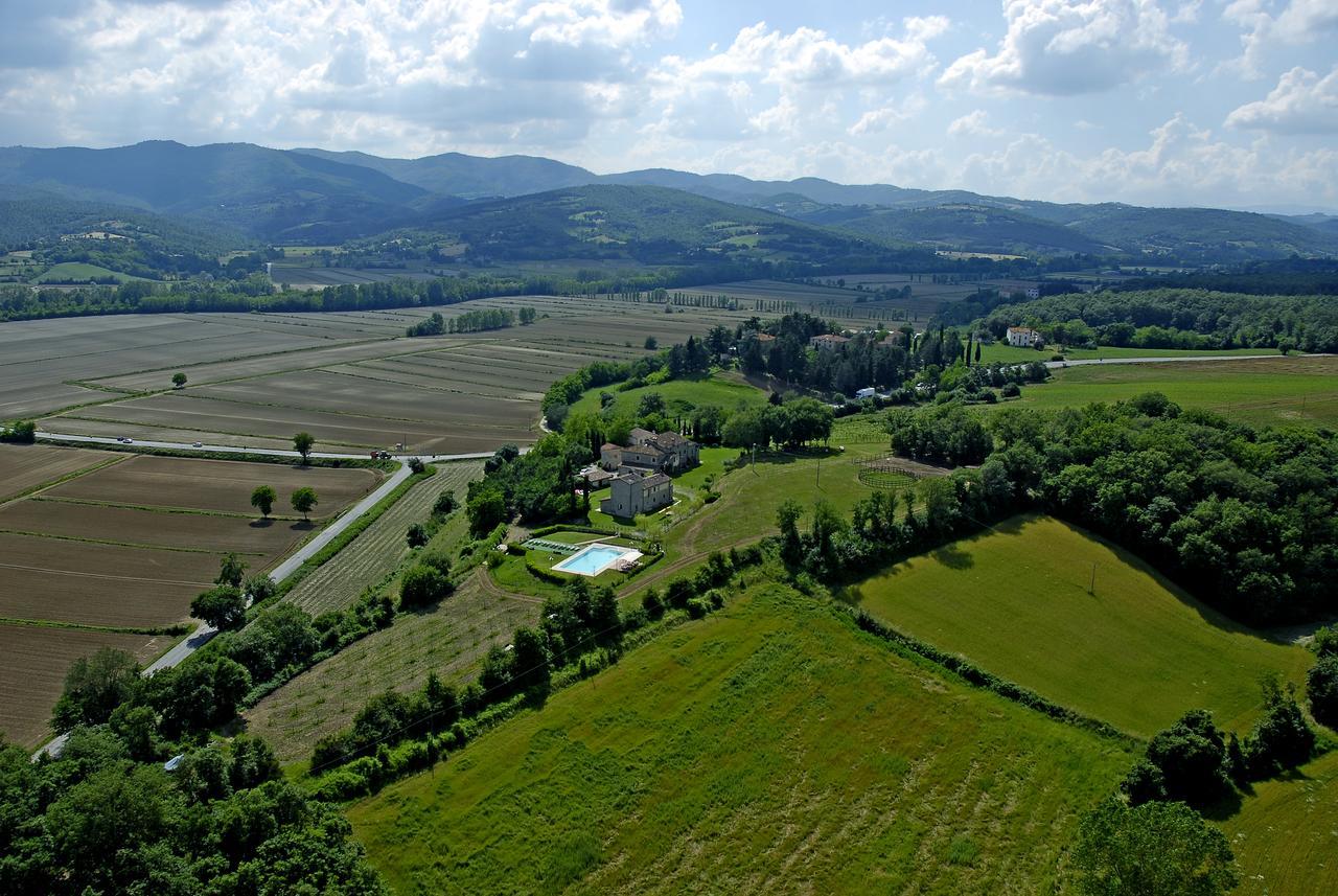 אניירי Agriturismo Il Sasso מראה חיצוני תמונה